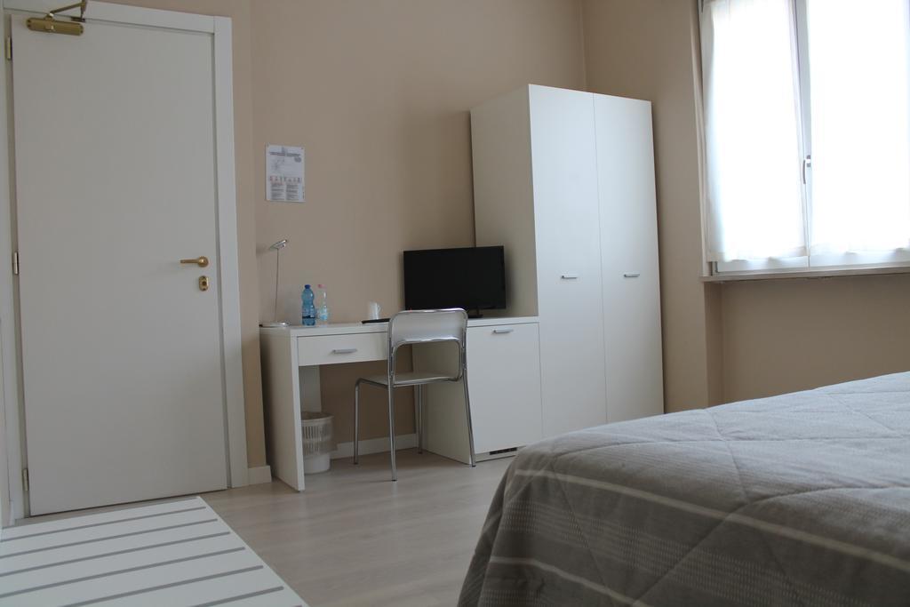 Hotel Cremona Viale Kültér fotó