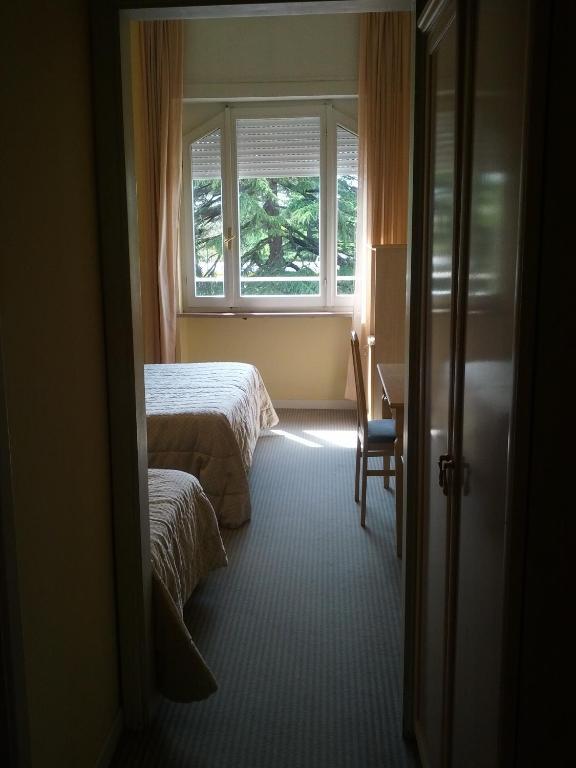 Hotel Cremona Viale Szoba fotó