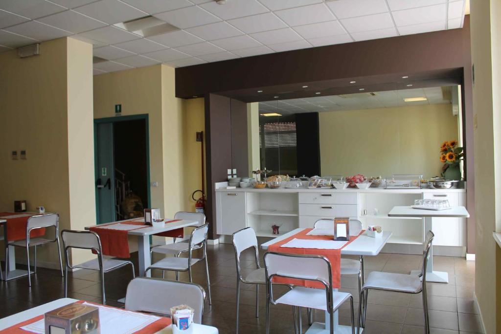 Hotel Cremona Viale Kültér fotó